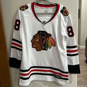 Chicago Blackhawks Jersey size Large Women’s